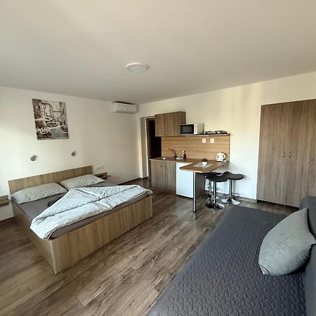 Apartman Tereza Velky Meder Ngoại thất bức ảnh